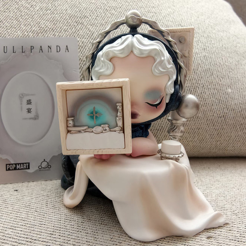 POP mart Skullpanda Tavolo da  - Office Furniture Design recensione e prezzo